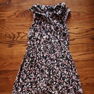 Floral Collar button down cotton dress XS